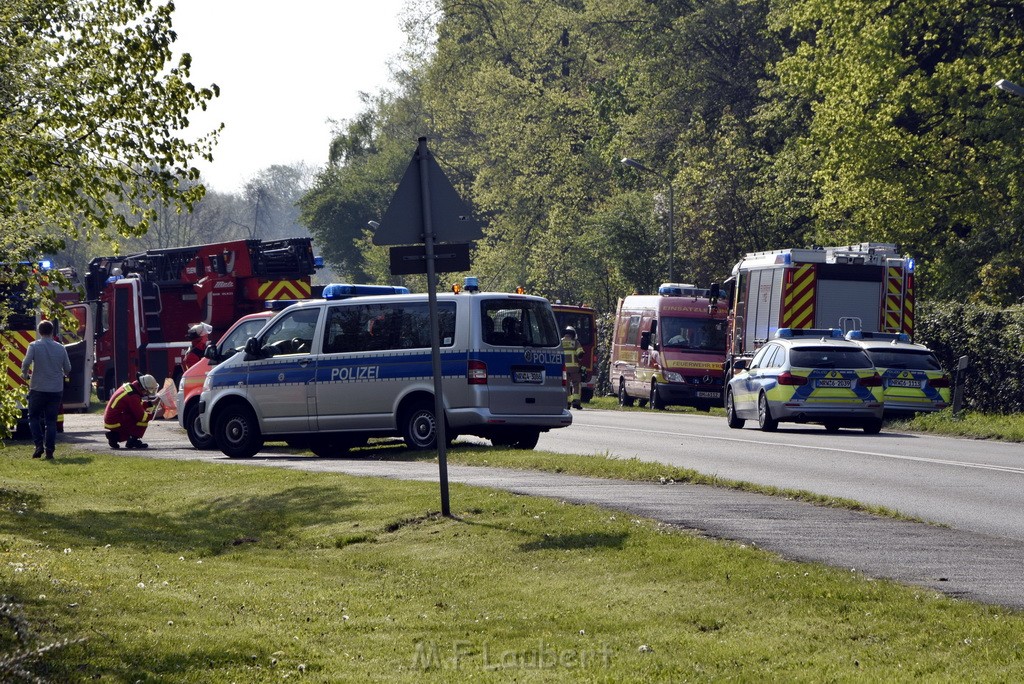 Schwerer VU LKW Zug Bergheim Kenten Koelnerstr P069.JPG - Miklos Laubert